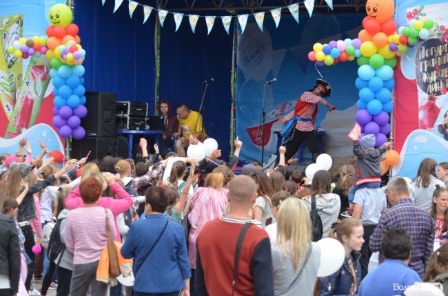 Свято морозива в Луцьку: як це було. ФОТО