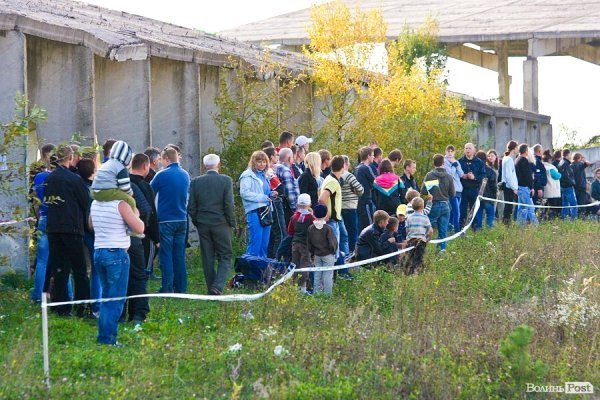 Під Луцьком відбулися автоперегони «ралі-крос». ФОТО