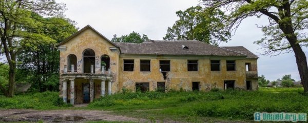 Закинута садиба магнатів на Ковельщині. ФОТО