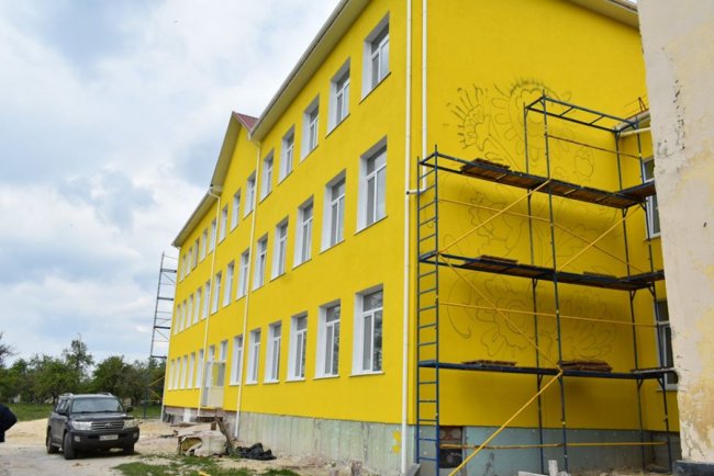 У селі на Турійщині до нового навчального року завершать будівництво школи. ФОТО