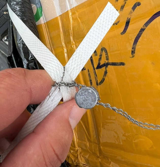 Через «Устилуг» намагалися незаконно провезти товару на майже 160 тисяч 