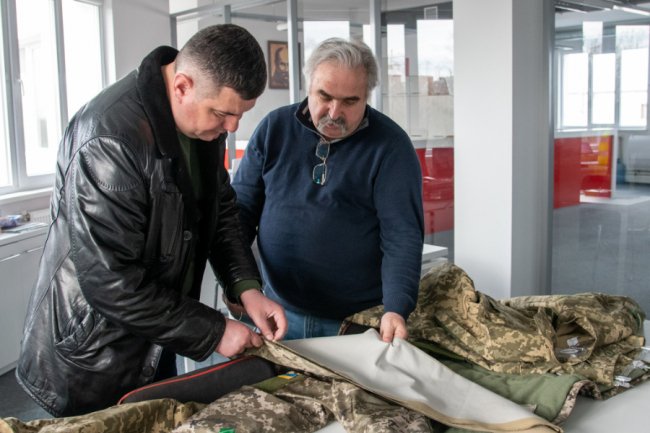 Які підприємства Луцька шиють амуніцію для військових. ФОТО