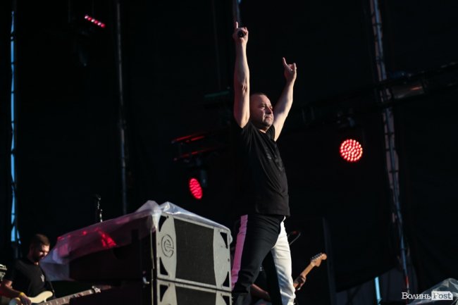 «Шикидим», лірика і вибуховий «O.Torvald»: перший день «Бандерштату». ФОТО