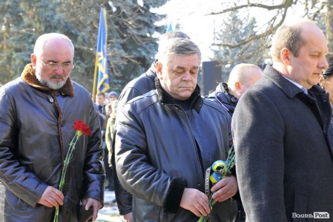 Сотні лучан вшанували пам’ять Героїв Небесної Сотні