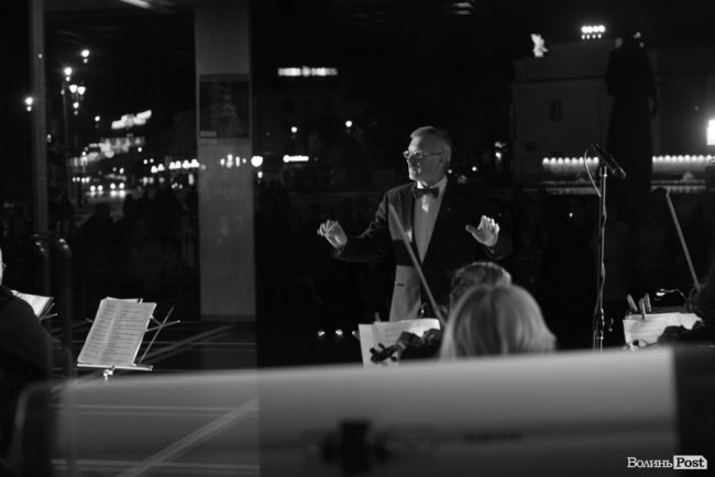 «Перша хвилина миру»: лучани вшанували полеглих воїнів. ФОТО