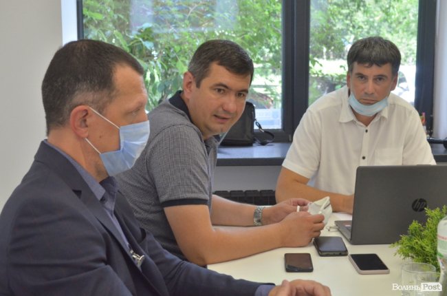 Не «пройдуть» навіть помідорні кісточки: у Луцьку презентували проект модернізації очисних споруд