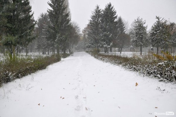 Фото снігу в Луцьку