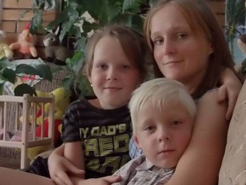 Просять допомогти молодій волинянці, яка потребує пересадки нирки