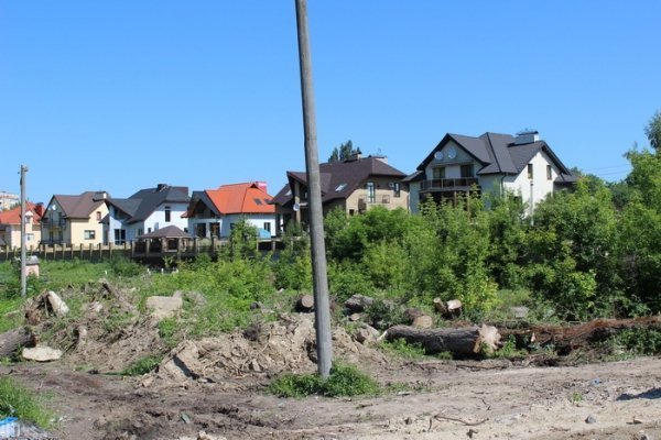 Як прибирають Сапалаївку. ФОТО