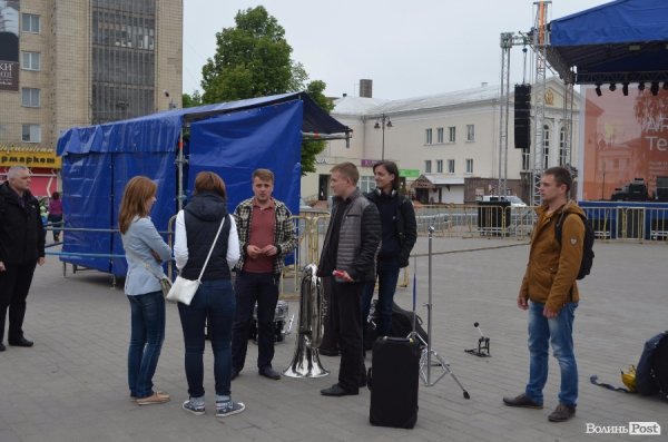 У центрі Луцька стартував фестиваль сучасного мистецтва. ФОТО