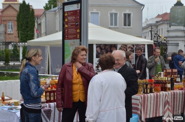У центрі Луцька стартував фестиваль сучасного мистецтва. ФОТО