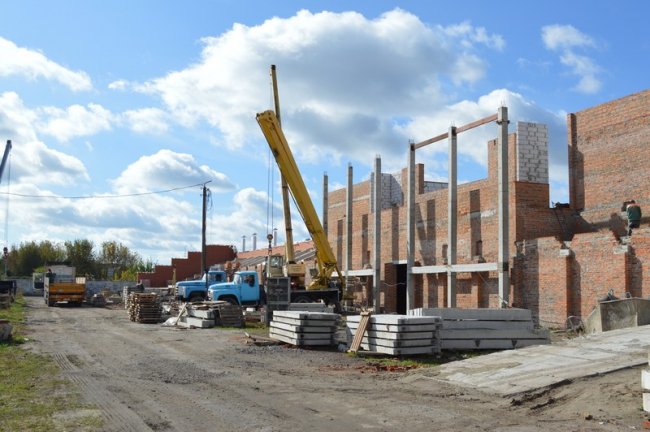 У Ковелі розпочали будівельні роботи на стадіоні «Локомотив». ФОТО