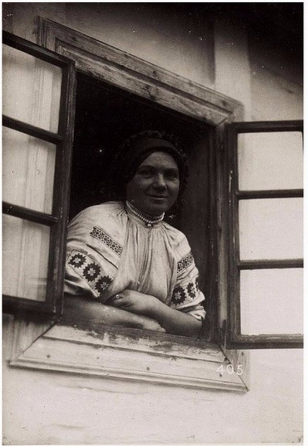 Як одягалися волиняни сто років тому. ФОТО