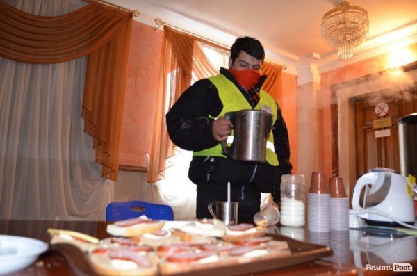 «Штаб революції» у луцькому Палаці культури. ФОТО