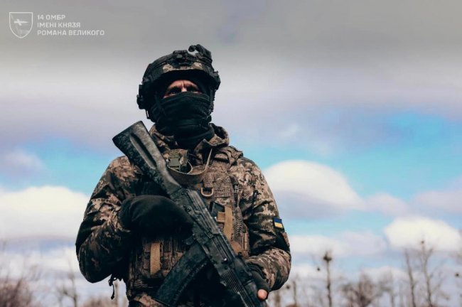 Волинські захисники. Фото воїнів 14-ї бригади