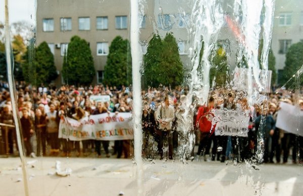 Освітній бунт в Ужгороді. ФОТО. ВІДЕО