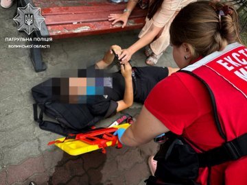 У Луцьку авто збило дитину: оприлюднили момент удару. ВІДЕО 