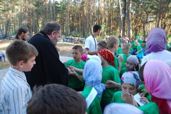  Як діти відпочивають у християнському таборі. ФОТО. ВІДЕО