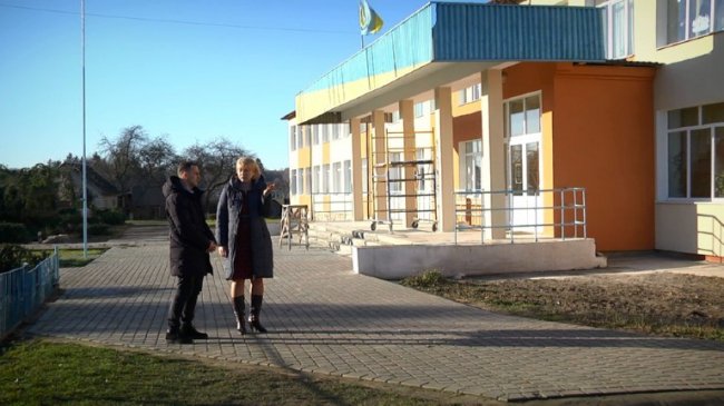 Маленькі волиняни отримали на Миколая солодкі подарунки від народного депутата