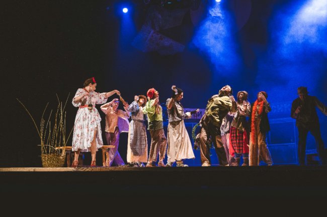 Волинський театр зібрав аншлаг у Львові. ВІДЕО