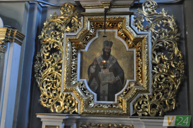 Під музику оркестру, з фотозоною та співами: як у Жидичині святкували Водохреще. ФОТО