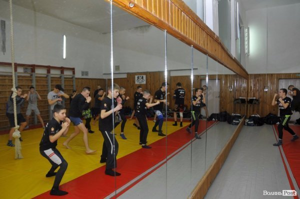 Сила духу та міць тіла: де з луцьких підлітків роблять воїнів