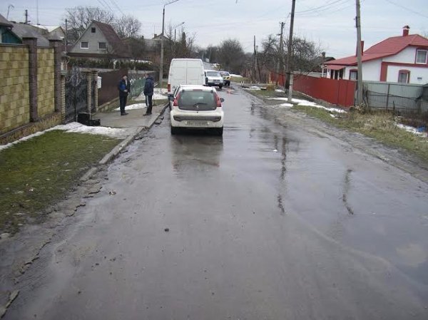 У Нововолинську молодик збив пенсіонерку.ФОТО