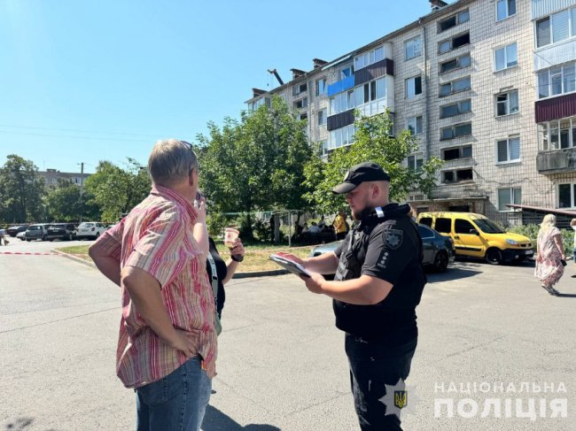 Поліція документує наслідки ворожої масованої атаки у Луцьку