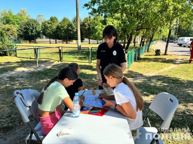 Поліція документує наслідки ворожої масованої атаки у Луцьку