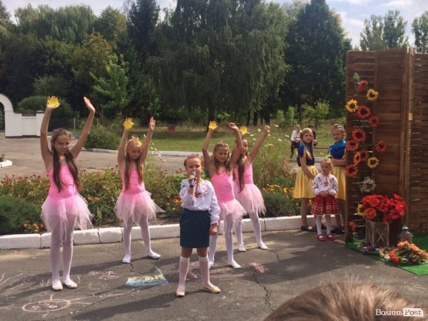 Для жителів мікрорайону Балка влаштували свято. ФОТО