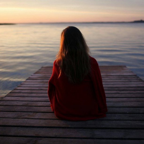 Озерна еротика: спокусливі красуні позували на Світязі. ФОТО