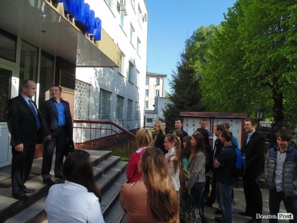 Іконостас та ізолятори, - екскурсія луцькою міліцією. ФОТО