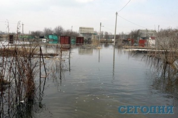 Під Києвом ‒ велика вода. ФОТО