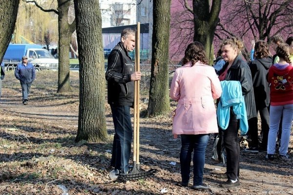  Як у Луцьку прибирали ДПЗ. ФОТО
