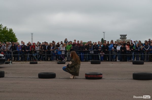 Під Луцьком визначили переможця з дрег-рейсінгу. ФОТО