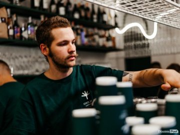 У Луцьку відкрили кав’ярню відомої мережі «IDEALIST COFFEE CO.»: чим вона особлива? ФОТО