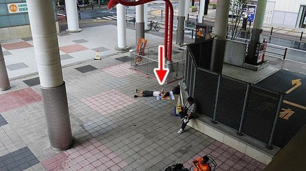 Як сфотографуватися з дівчиною, якщо не маєш дівчини. ФОТО