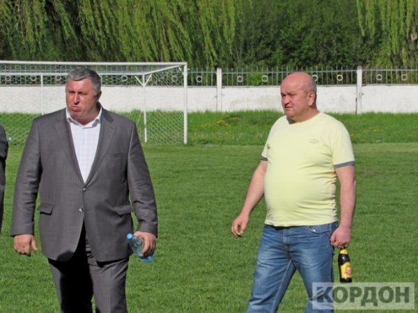 У Любомлі вболівальники загидили стадіон. ФОТО