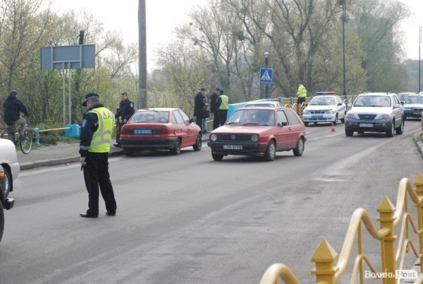 Через аварію на набережній - утруднений рух транспорту