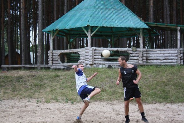 Львівський футбольний клуб тренується на Волині. ФОТО