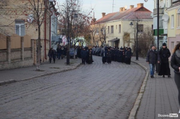 Лучани вшанували пам’ять жертв Голодомору