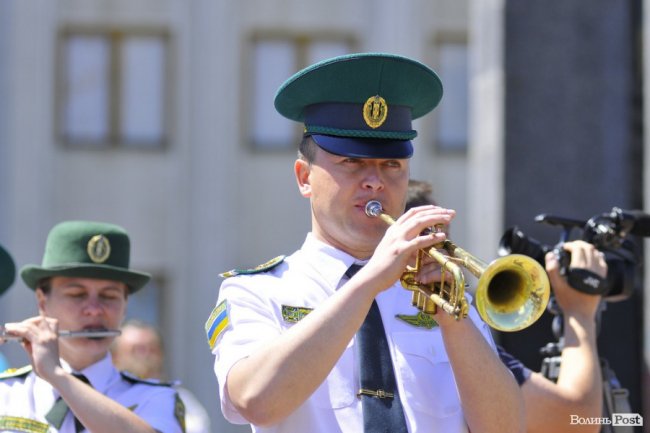Фото випускного у військовому ліцеї в Луцьку