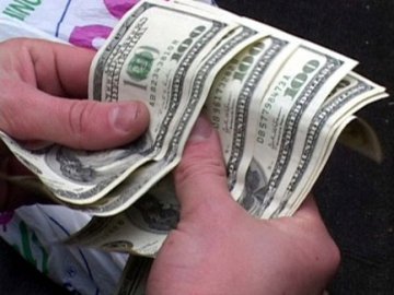 Як покарали трьох волинських податківців, які брали величезні хабарі з підприємців