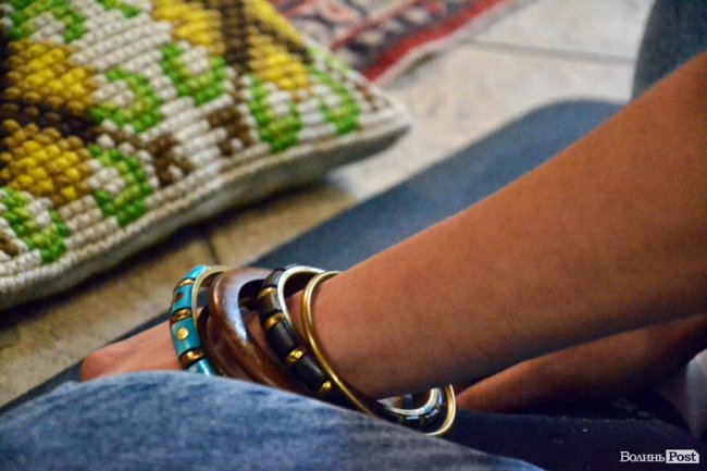 Тусівка для йогів: як у Луцьку медитували та просвітлювалися