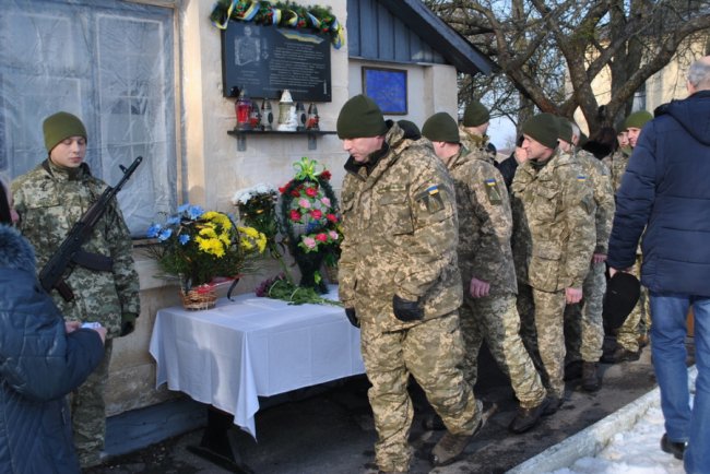 У Володимирі вшанували пам’ять загиблого захисника. ФОТО