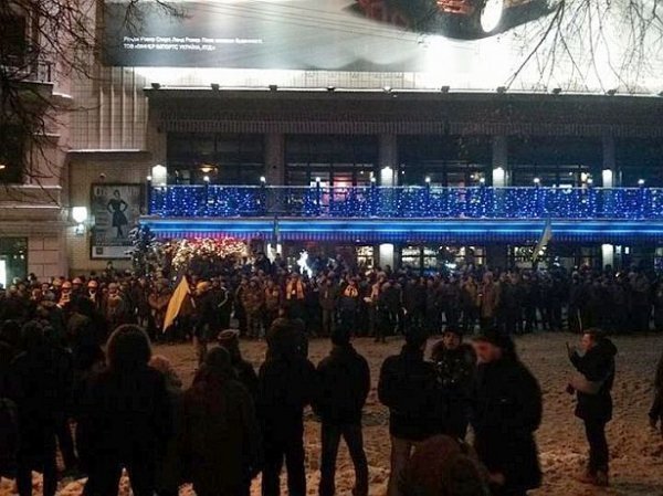 Євромайдан готується до нічної атаки