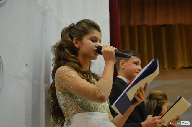 У Луцьку відбувся V міський фестиваль-конкурс двійнят та близнят. ФОТО