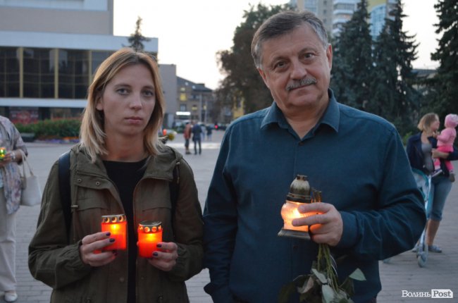 Пам’ять, яка житиме вічно: у Луцьку вшанували загиблих під Іловайськом. ФОТО