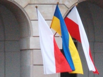 Звернення до сейму Польщі щодо Волинської трагедії ‒ зрада, ‒ І Президент України