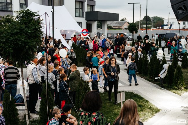 Розкриття таємниці, подарунки та KADNAY «на десерт»: як на «Супернові» веселилися «добрі сусіди». ФОТОРЕПОРТАЖ*